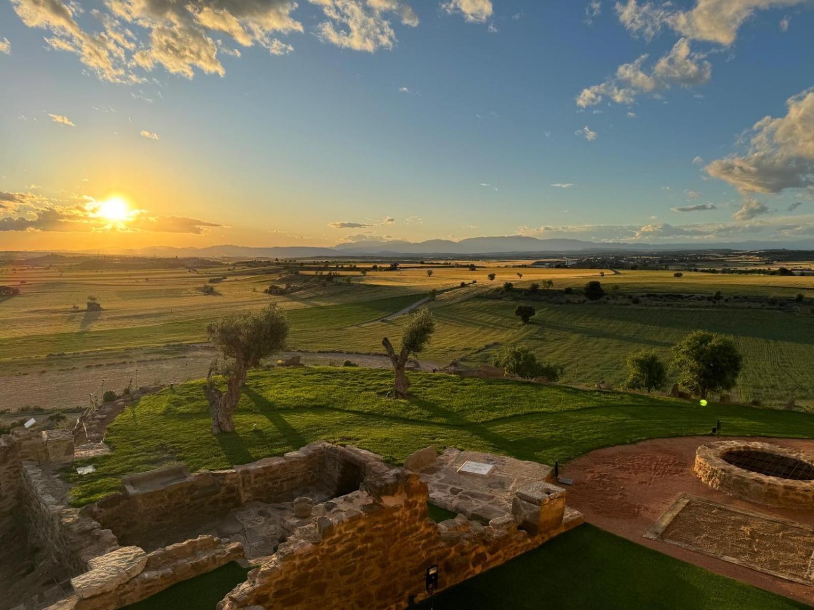Masia De Queralt Luxury Casa Rural Spa Y Vistas Concabella Buitenkant foto